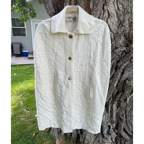 Vintage 60s 70s Union Made Cape - Picture 2 of 11